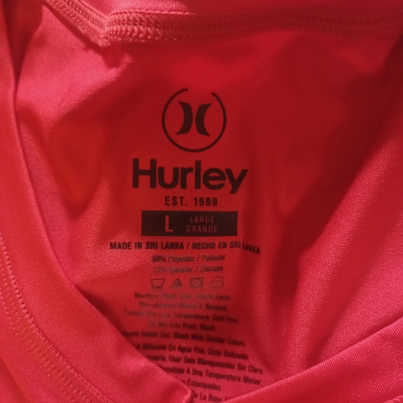 Bundle of Mens Hurley Shirts - Picture 8 of 8
